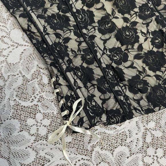 90s y2k Tripp NYC corset - Picture 4 of 8